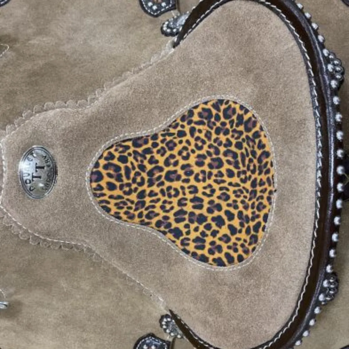 12" DOUBLE T ROUGH OUT BARREL STYLE SADDLE WITH CHEETAH PRINTED INLAY