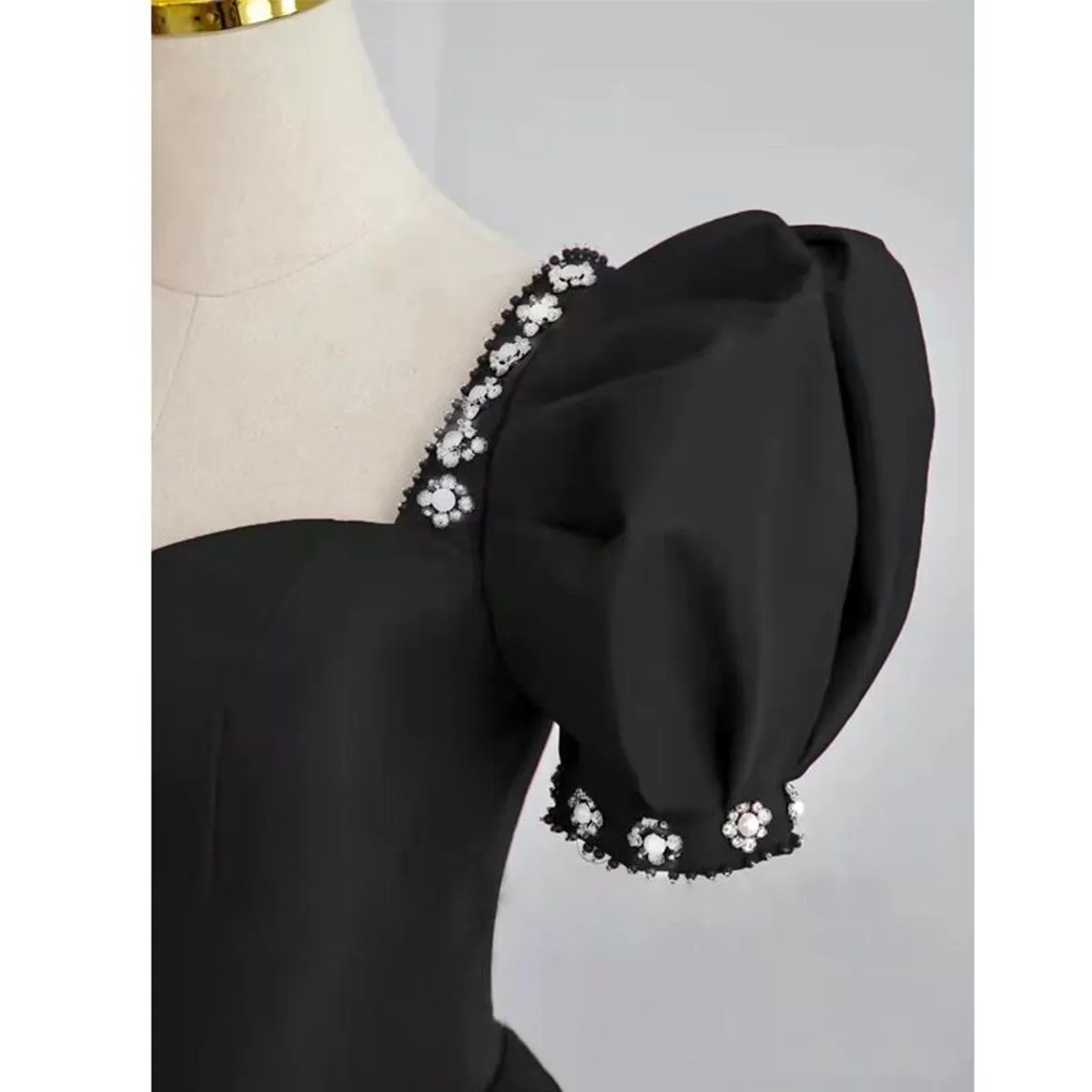 Black Sweetheart Short Sleeves Beaded Party Dress A-Line Black Satin Prom Dress