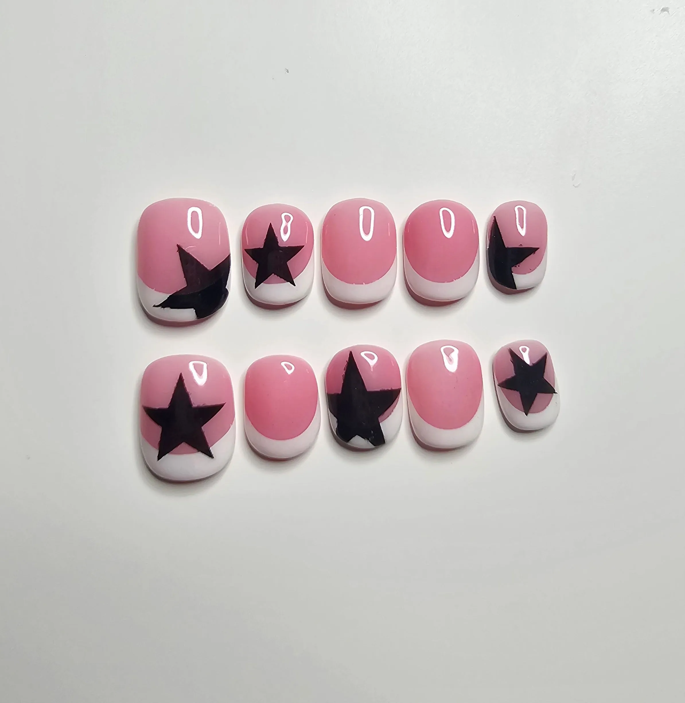 French Short Star Press-On Nails (Medium, Oval Square)