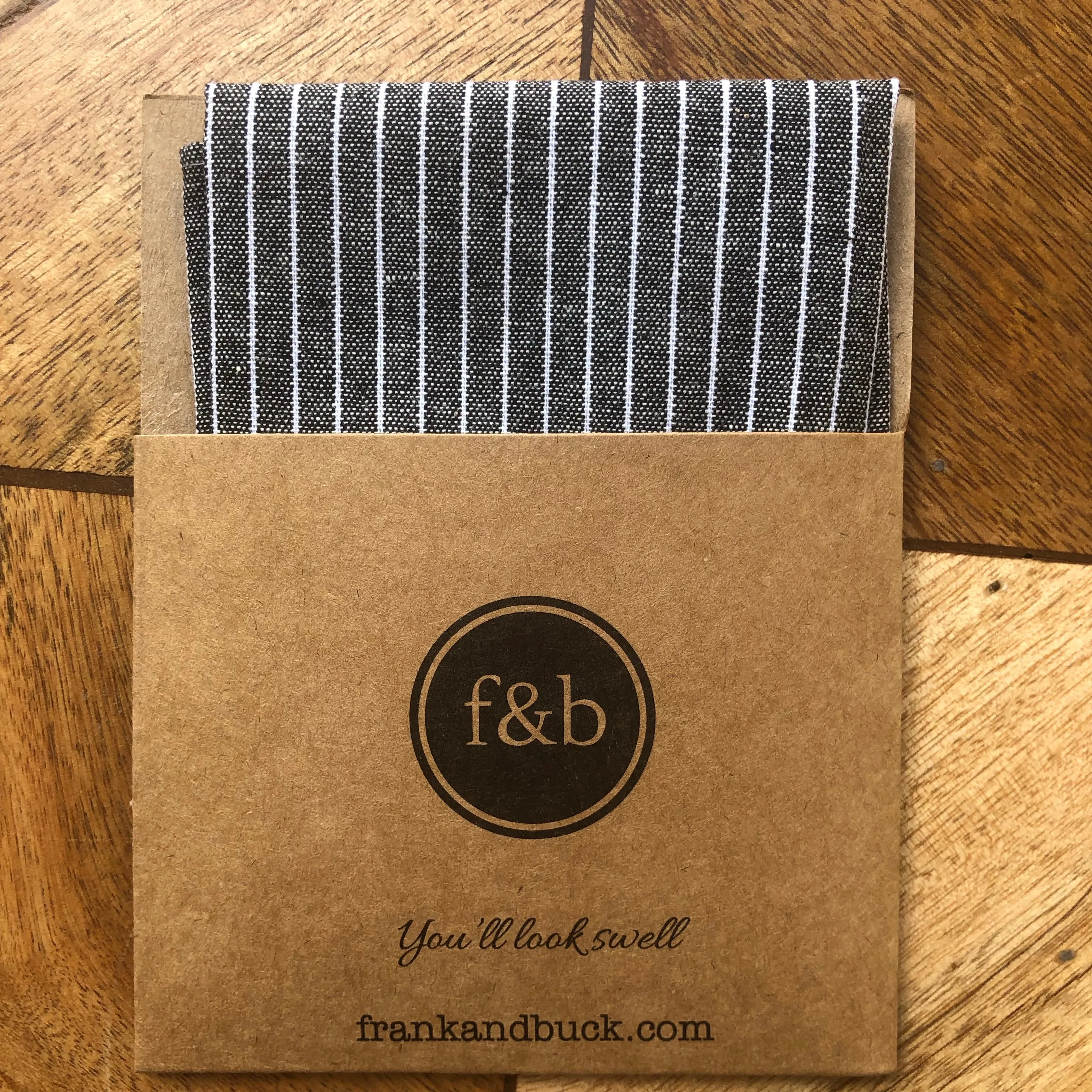 ROCCO || POCKET SQUARE