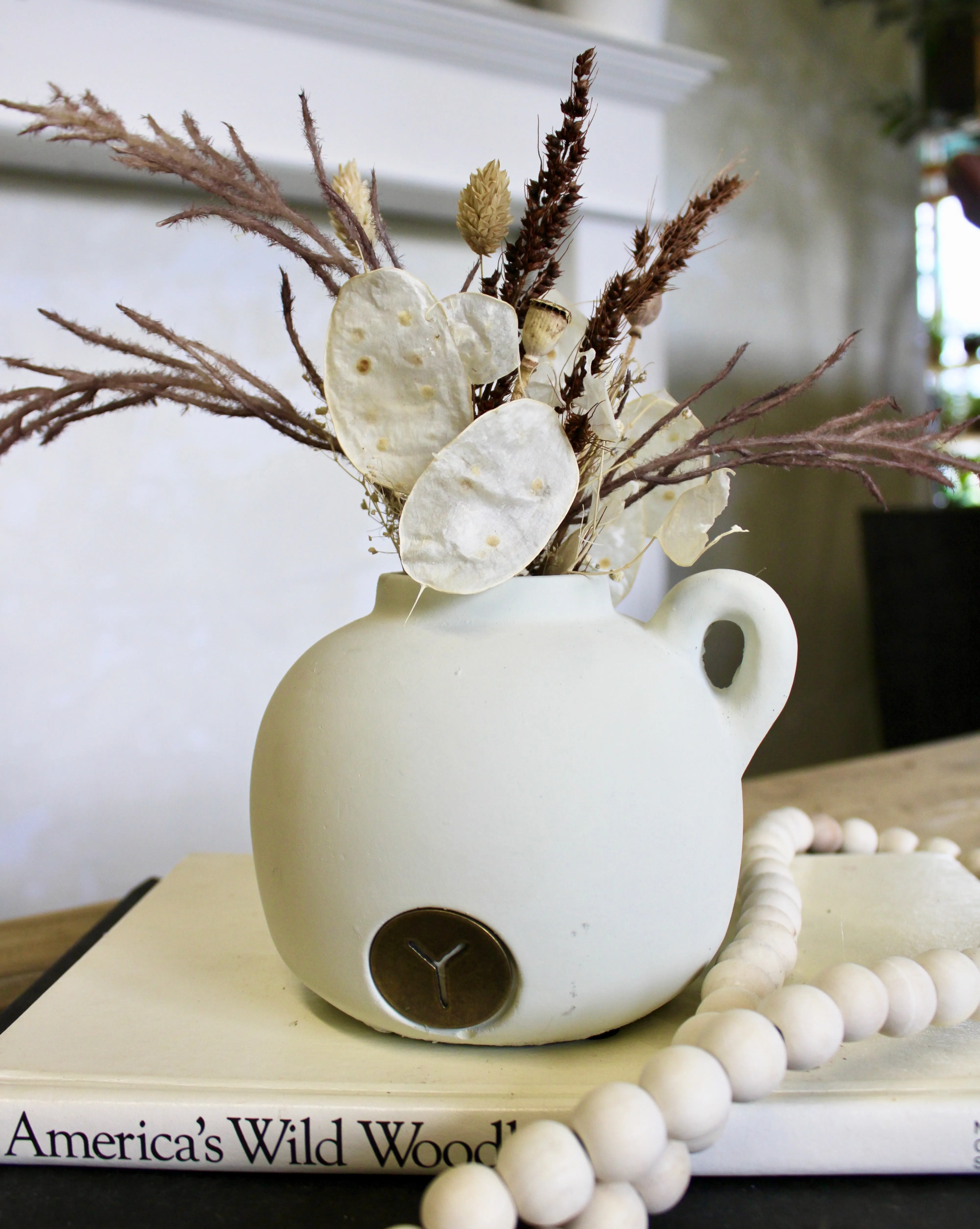 Warm White Matte Pot (Short)