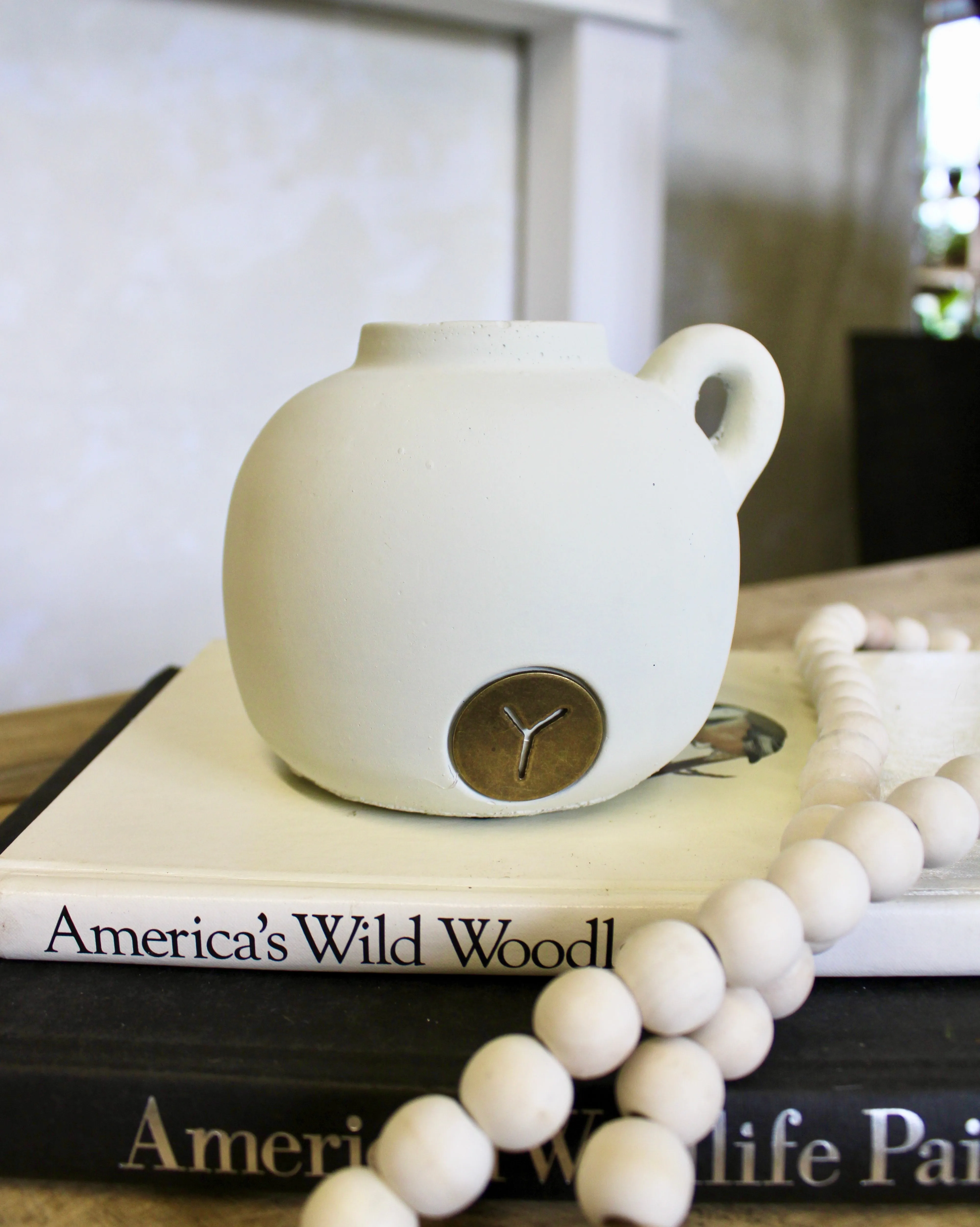 Warm White Matte Pot (Short)