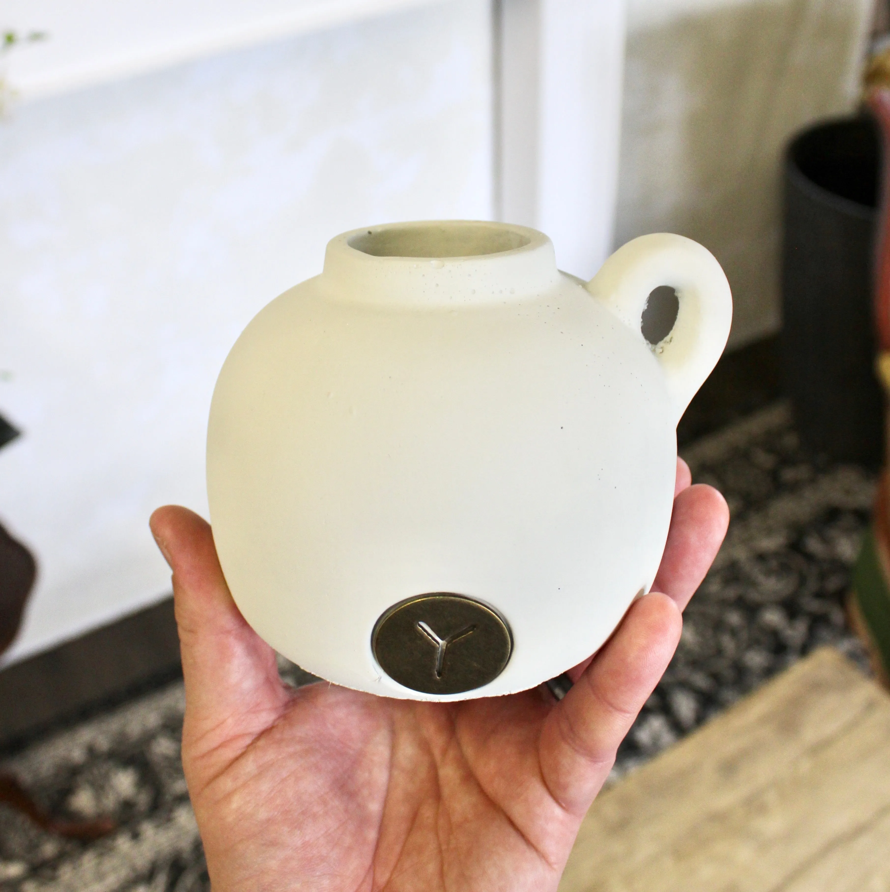 Warm White Matte Pot (Short)